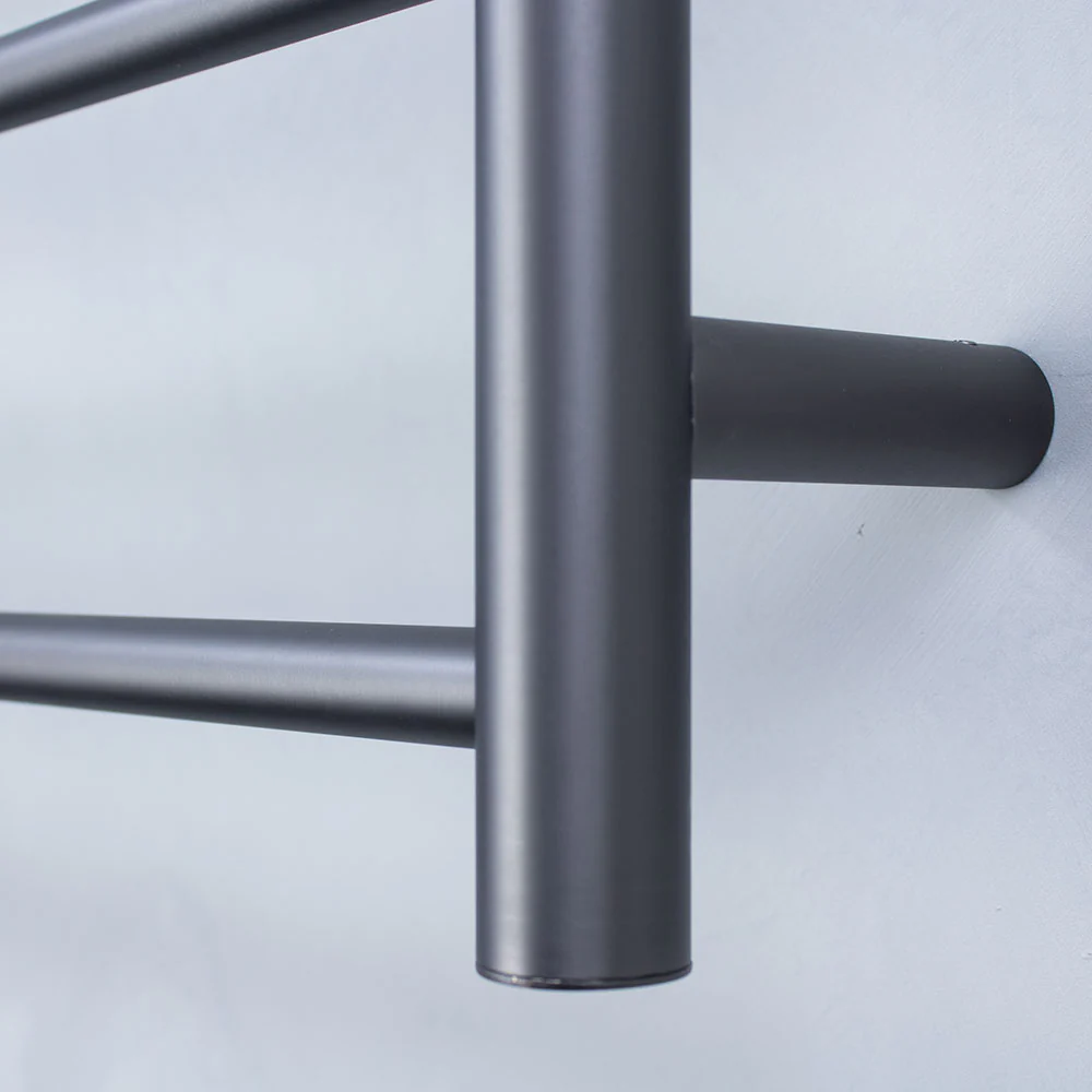 Radiant Heated Round Ladder 600 x 1100mm Gun Metal Grey - Image 4
